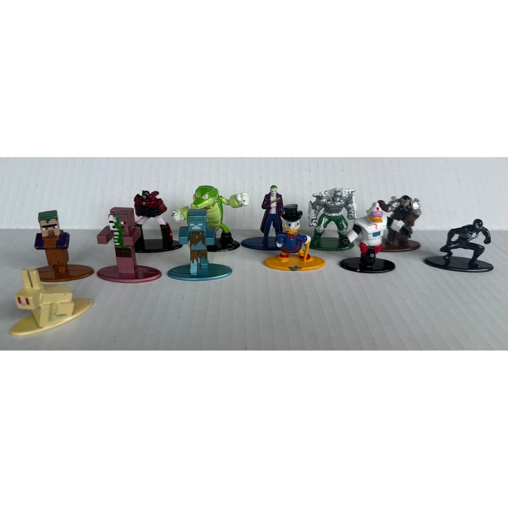 Jada Toys Nano Metalfigs Mixed Lot 11pc Minecraft Marvel Disney DC Diecast Mini